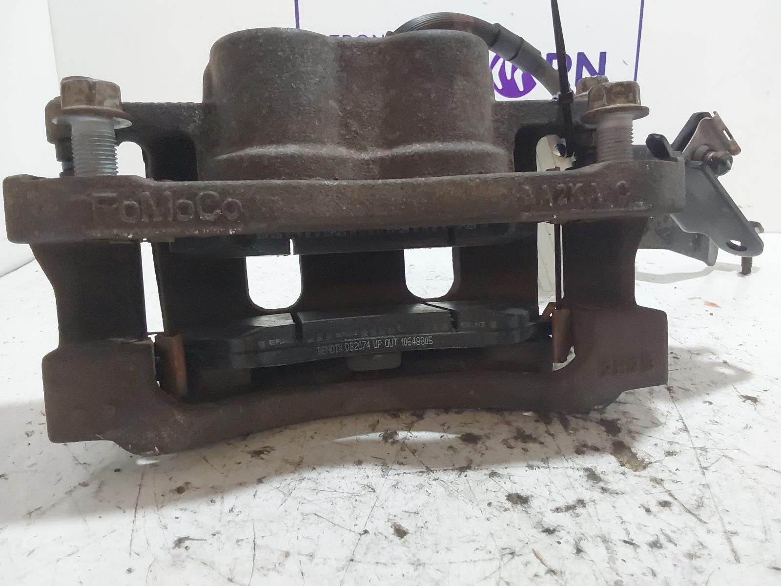 View Auto part Caliper Mazda Bt50 2012