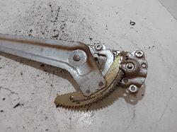 View Auto part Left Front Window Reg/Motor Toyota Hilux 2002