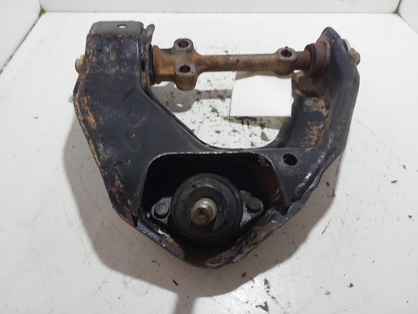 View Auto part Left Front Upper Control Arm Toyota Hilux 2002