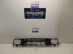View Auto part Grille Toyota Hilux 1989