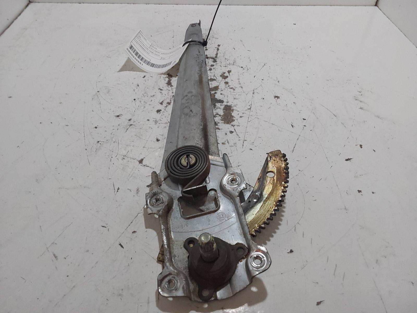 View Auto part Left Front Window Reg/Motor Toyota Hilux 1989