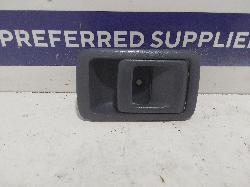 View Auto part Door Handle Toyota Hilux 2004
