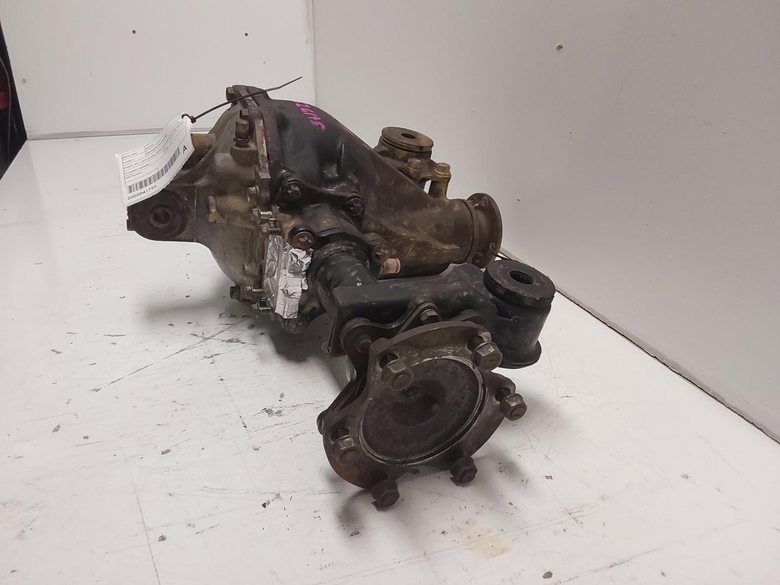 View Auto part Differential Centre Toyota Hilux 1995