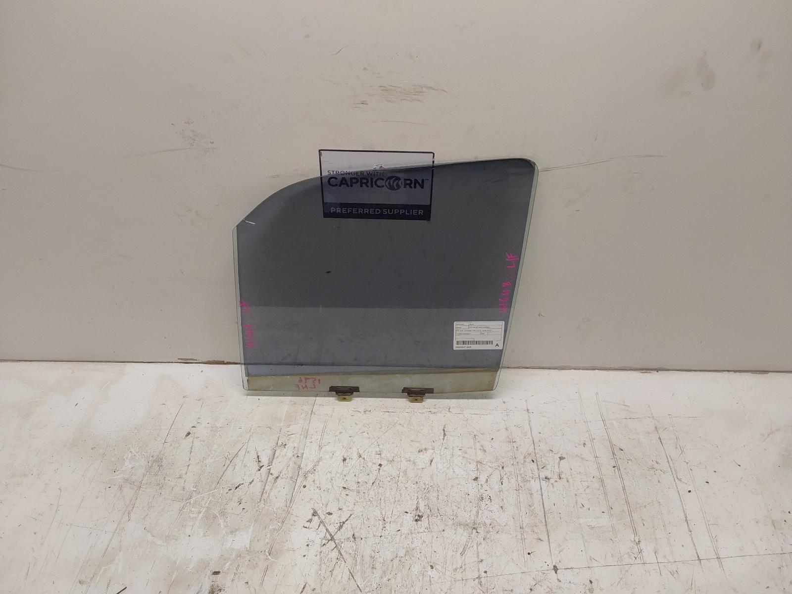 1995 Toyota Hilux Left Front Door Window View Auto part Left Front Door Window Toyota Hilux 1995