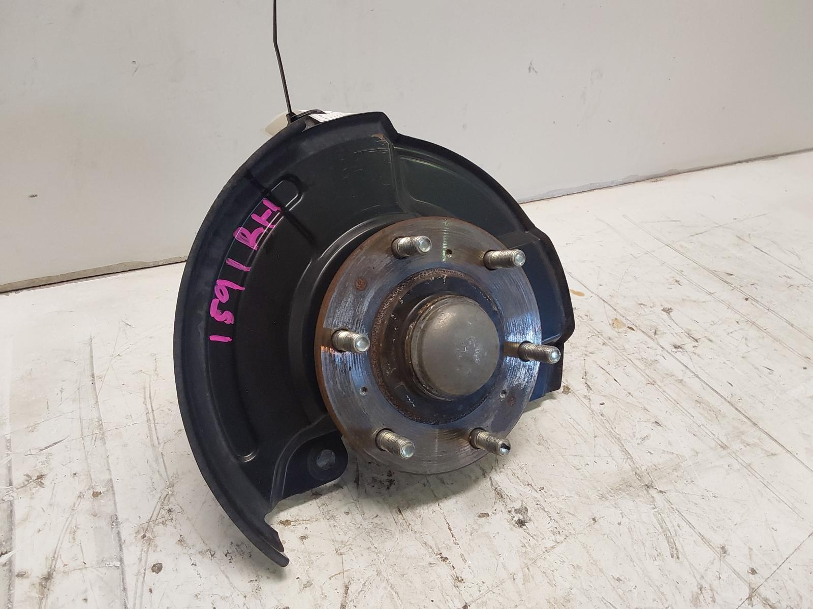 View Auto part Right Front Hub Assembly Mitsubishi Triton 2019