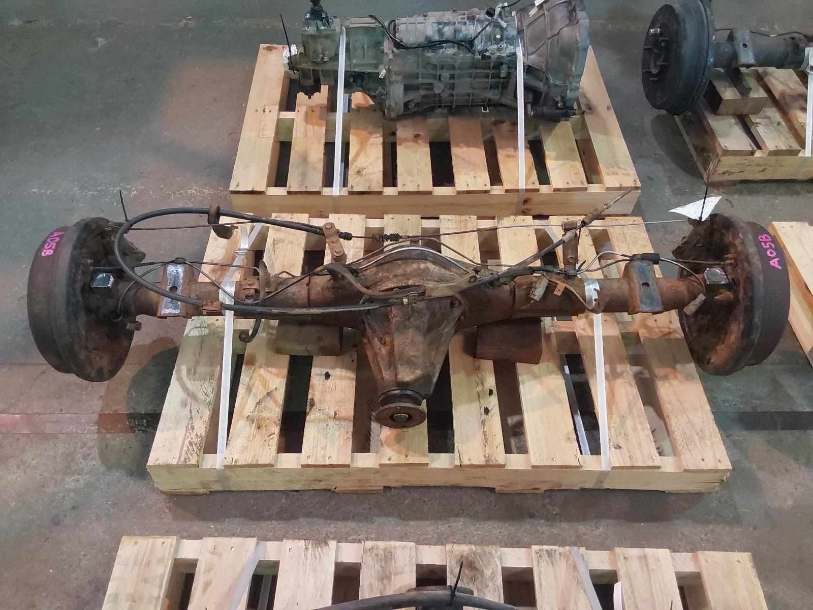 Rear Diff Assembly Hilux Toyota 1999