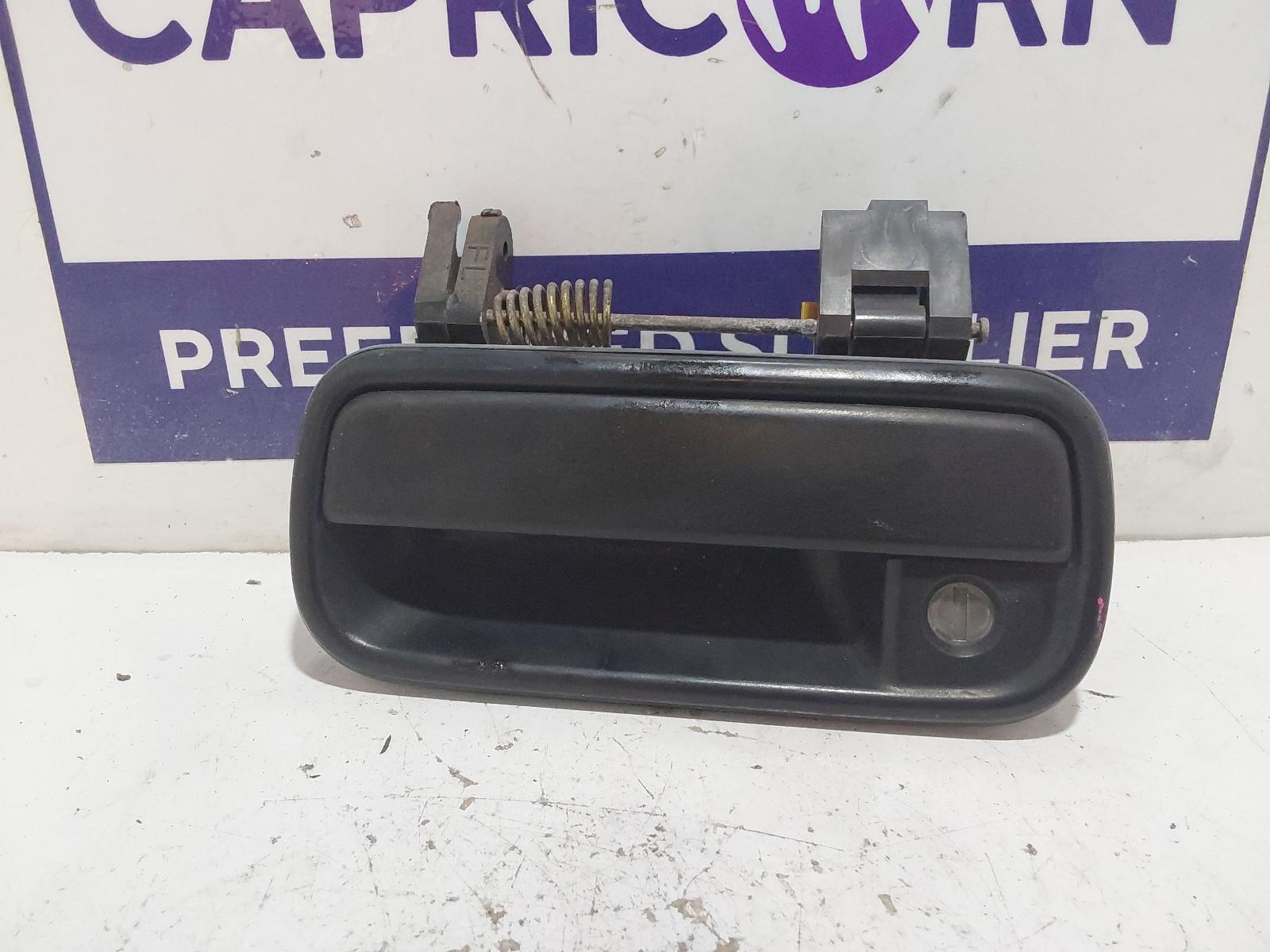 View Auto part Door Handle Toyota Hilux 1999