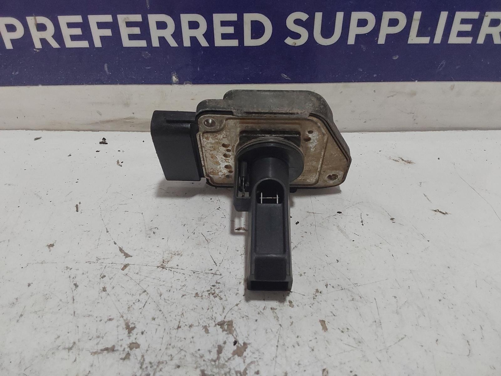 View Auto part Air Flow Meter Toyota Hilux 1999