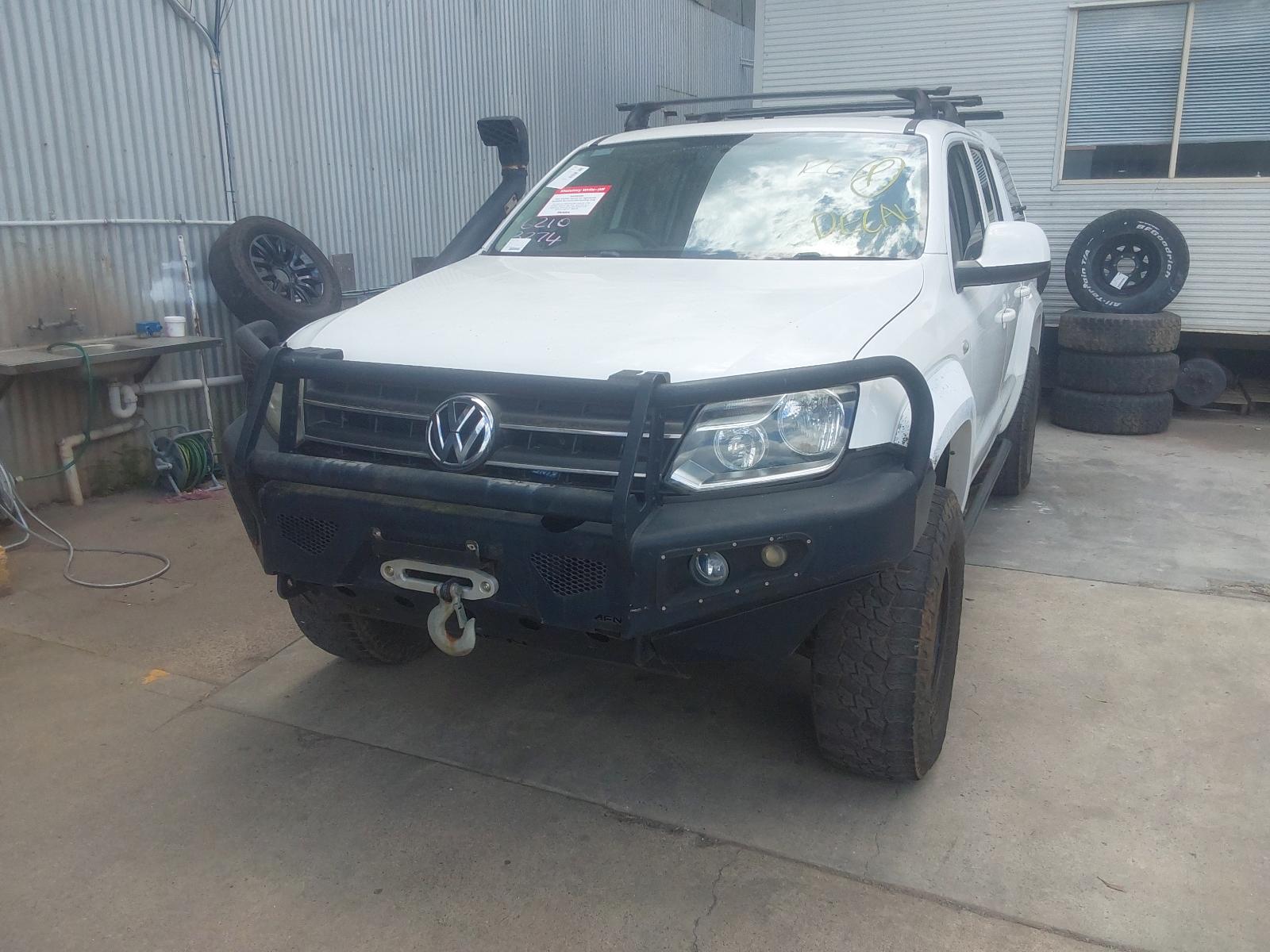 View Auto part Rear Bumper Volkswagen Amarok 2014