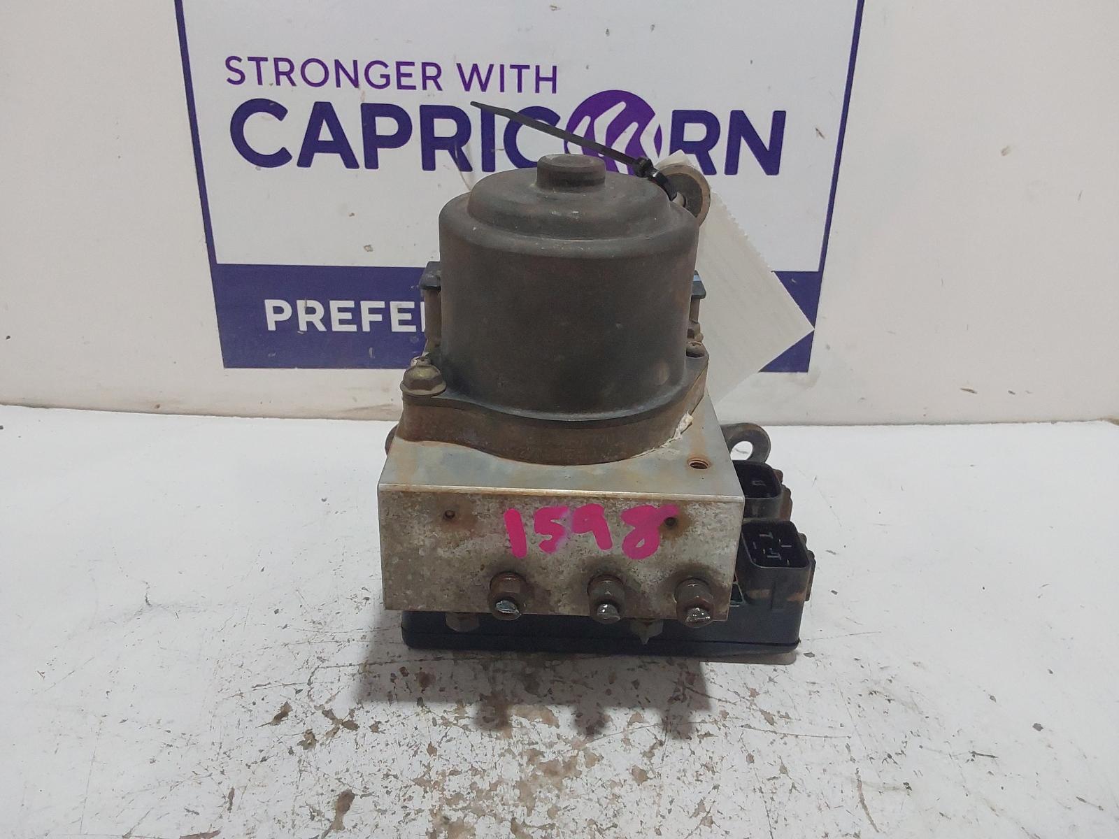 View Auto part Abs Pump/Modulator Toyota Hilux 1999