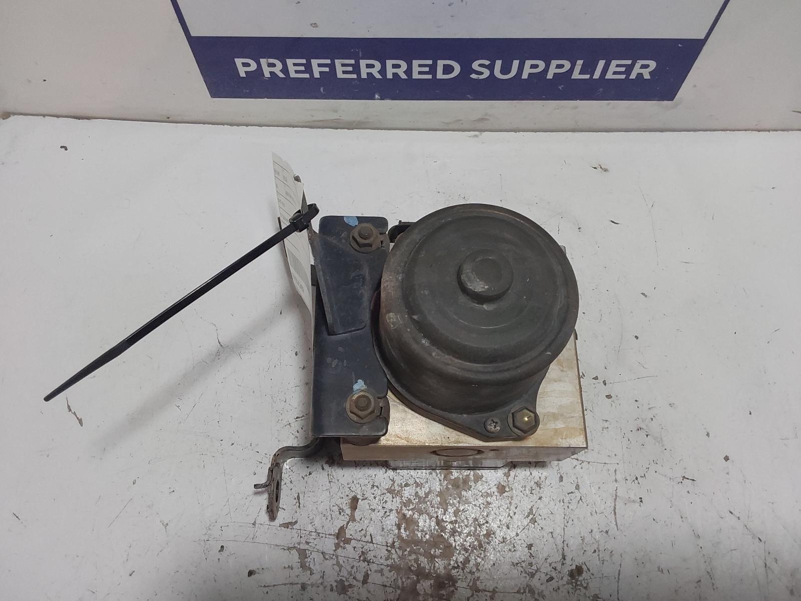 View Auto part Abs Pump/Modulator Toyota Hilux 1999