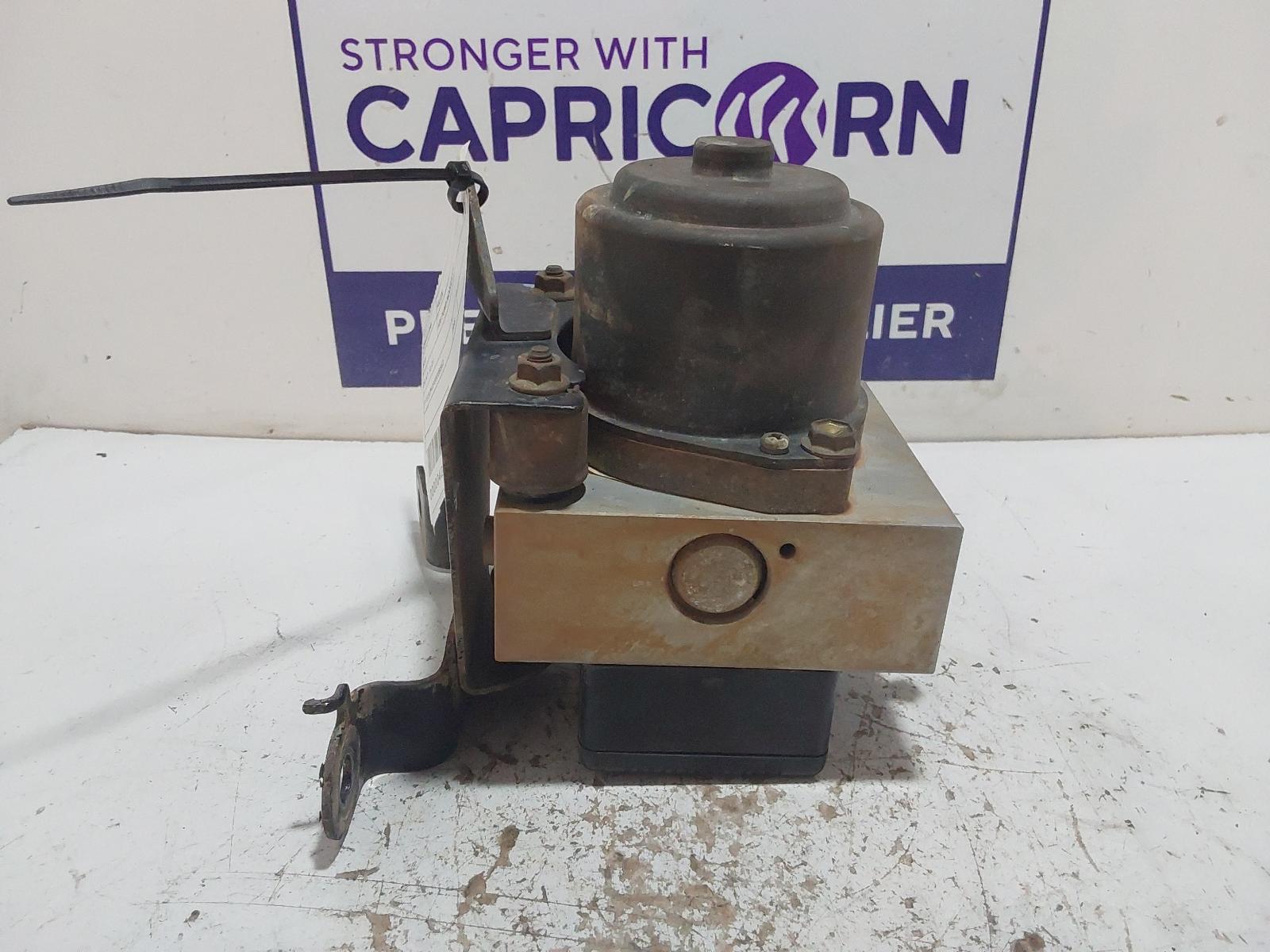 View Auto part Abs Pump/Modulator Toyota Hilux 1999