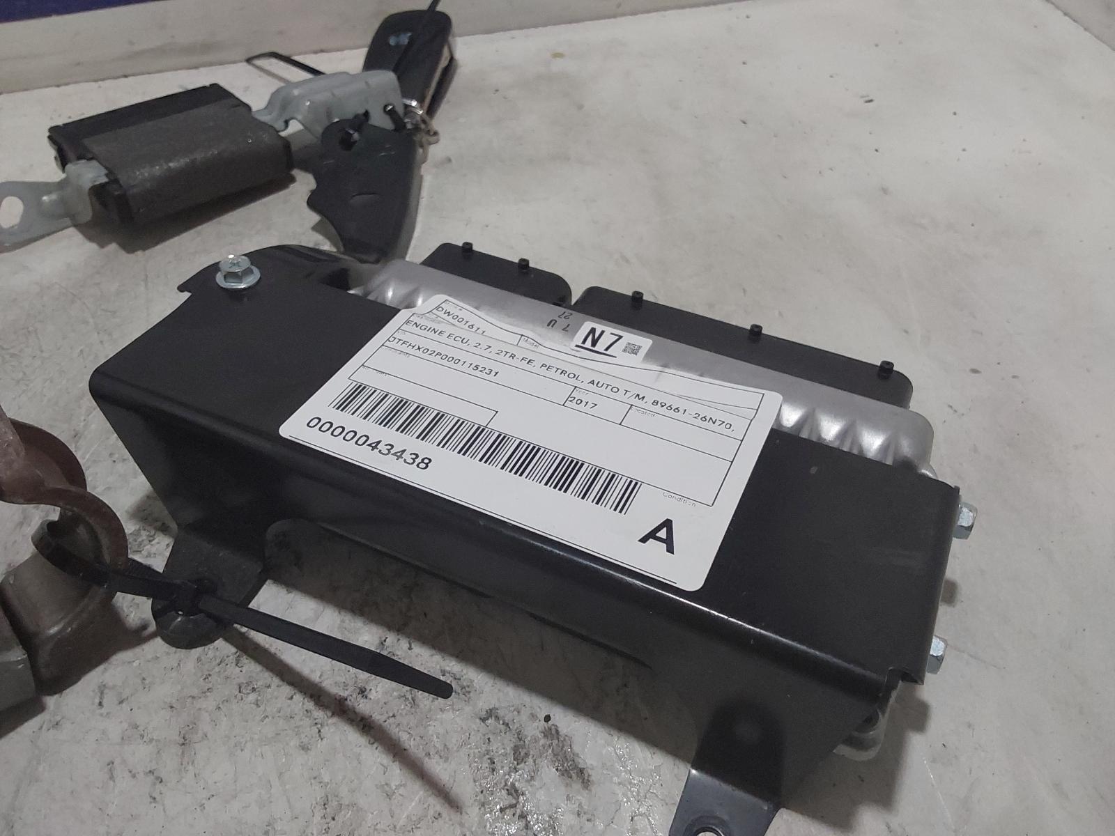 View Auto part Ecu Toyota Hiace 2017