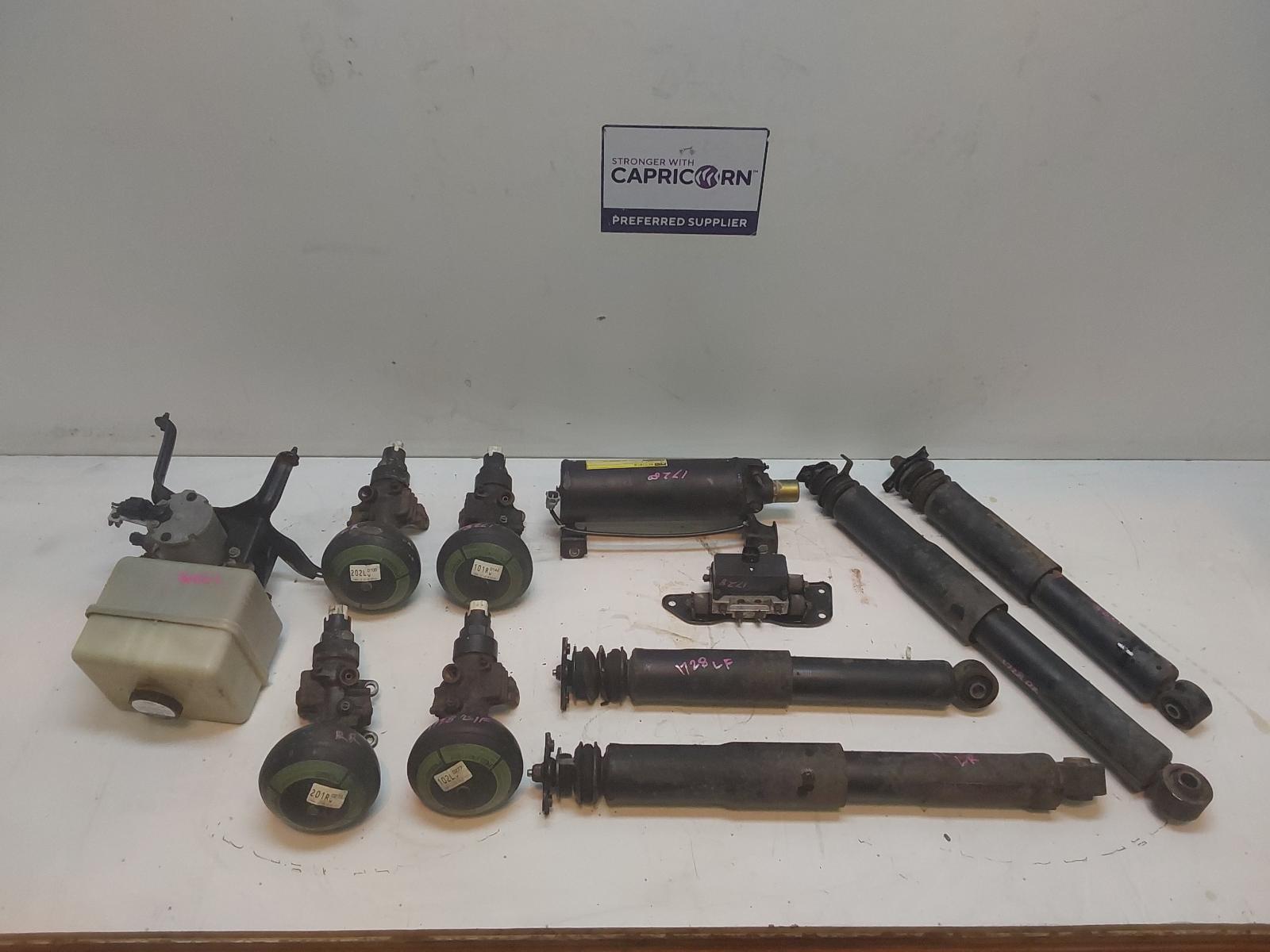 View Auto part Misc Lexus Lx470 1999