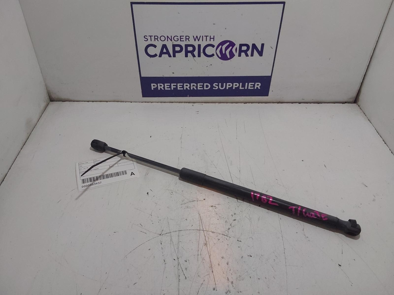 View Auto part Hatch Strut Suzuki Jimny 2022