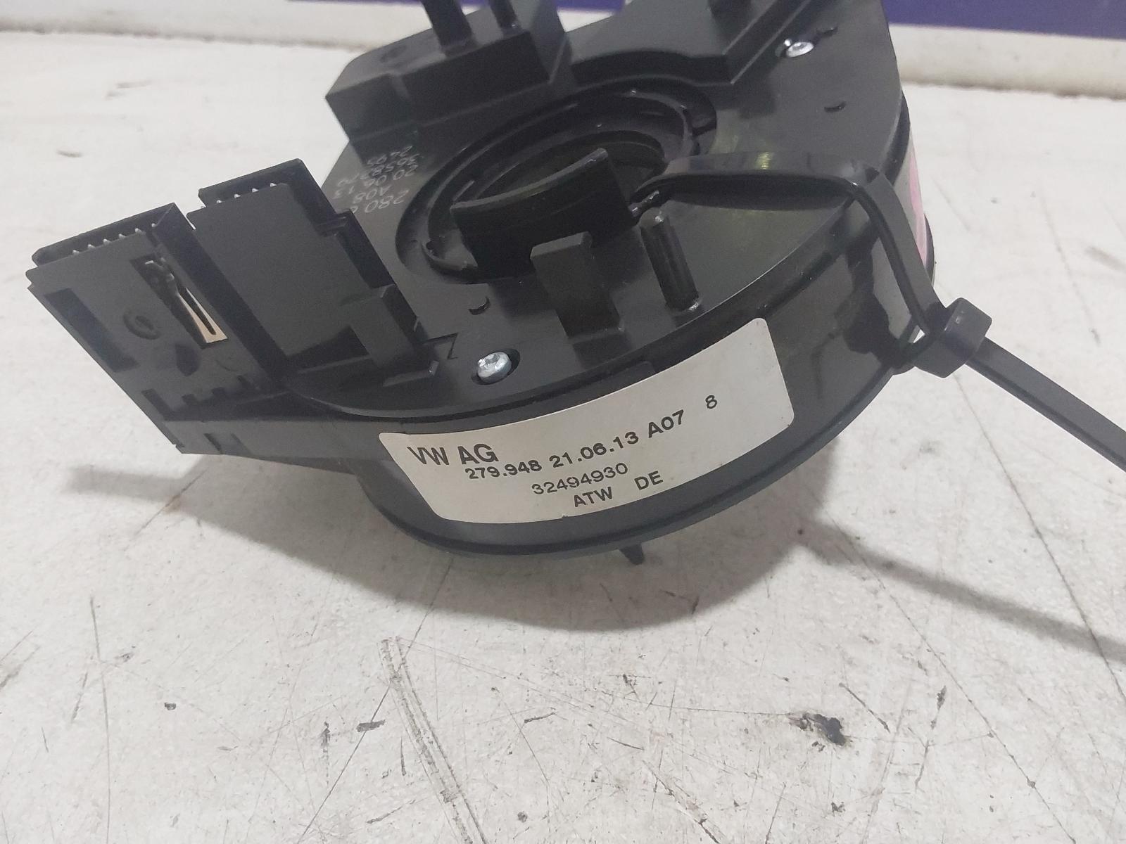 View Auto part Airbag Module/Sensor Volkswagen Amarok 2014