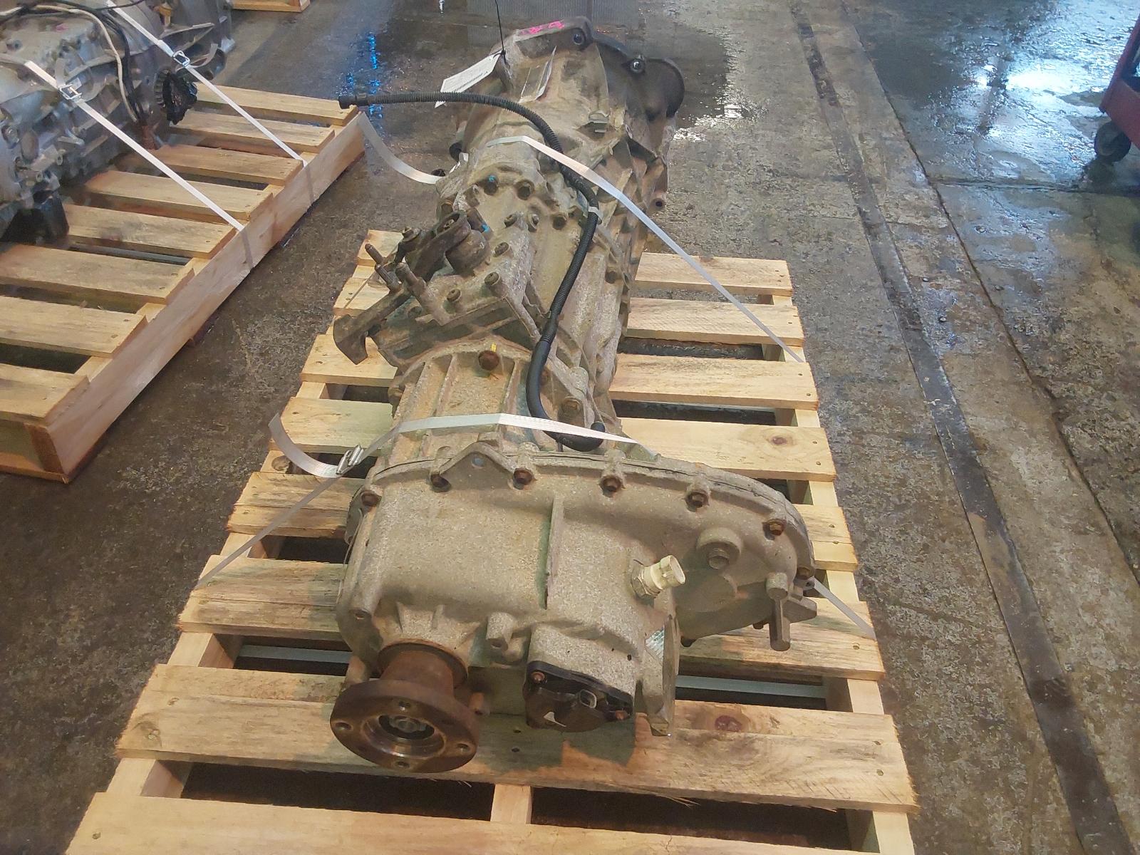 View Auto part Trans/Gearbox Volkswagen Amarok 2014