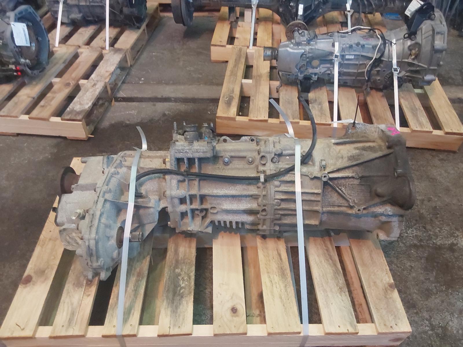 View Auto part Trans/Gearbox Volkswagen Amarok 2014