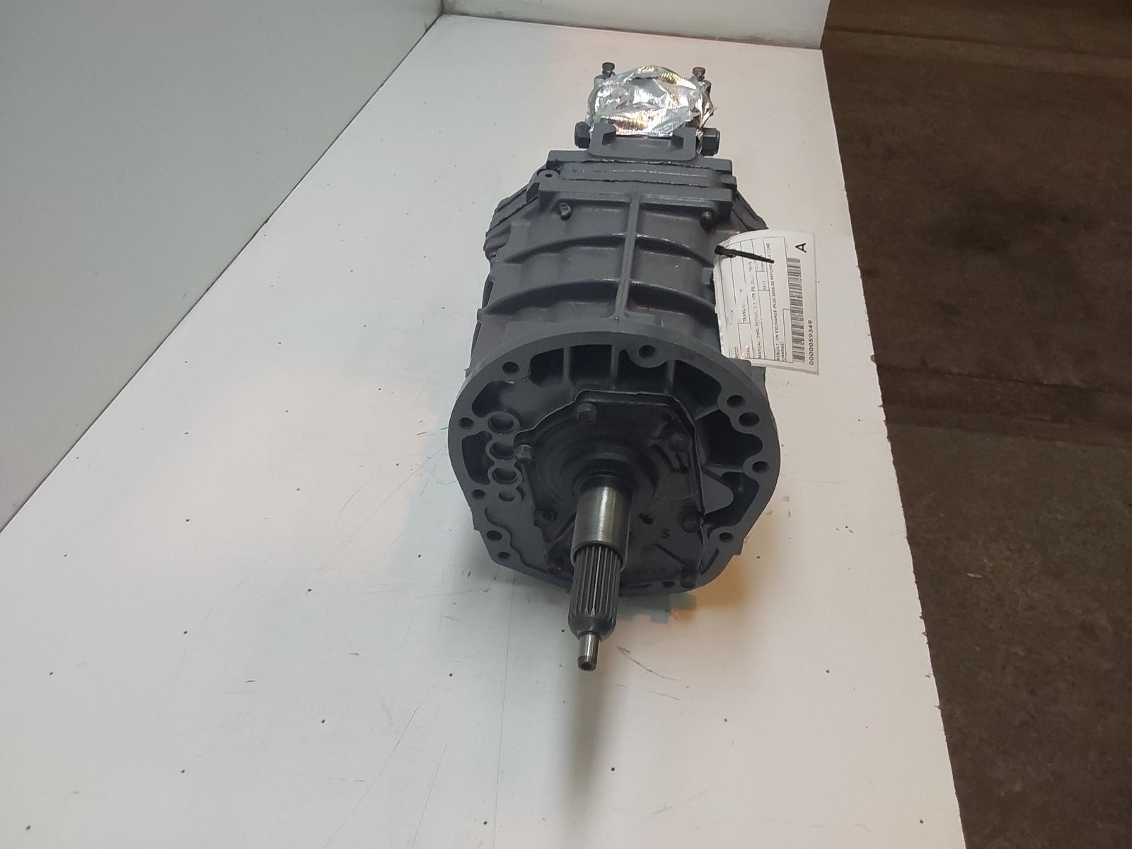 View Auto part Trans/Gearbox Toyota Hilux 2012