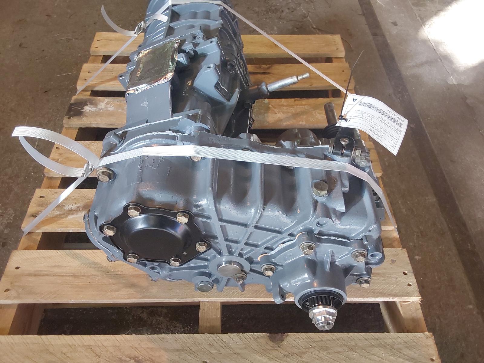 View Auto part Trans/Gearbox Toyota Landcruiser 2000