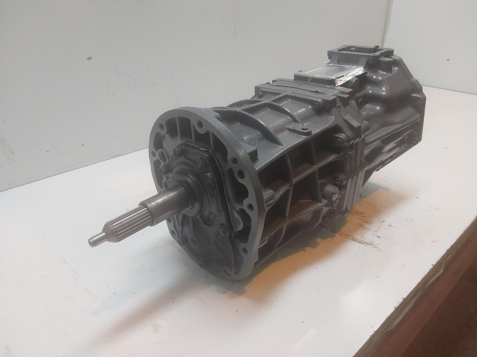View Auto part Trans/Gearbox Toyota Hilux 2014