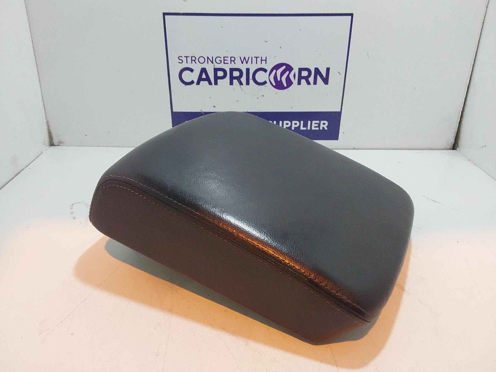 View Auto part Console Volkswagen Amarok 2017
