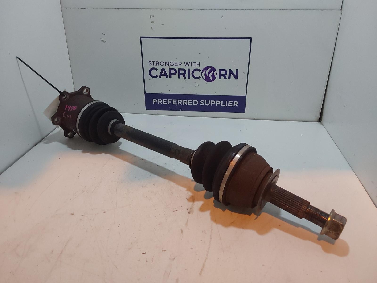 2003 Nissan Skyline Axle View Auto part Axle Nissan Skyline 2003