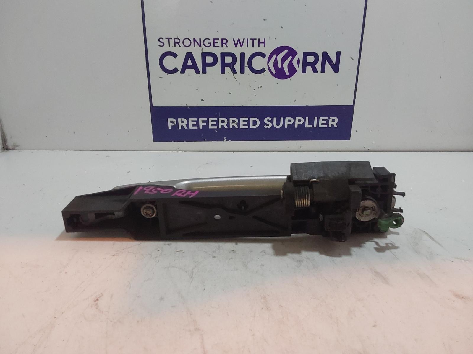 View Auto part Door Handle Nissan Skyline 2003
