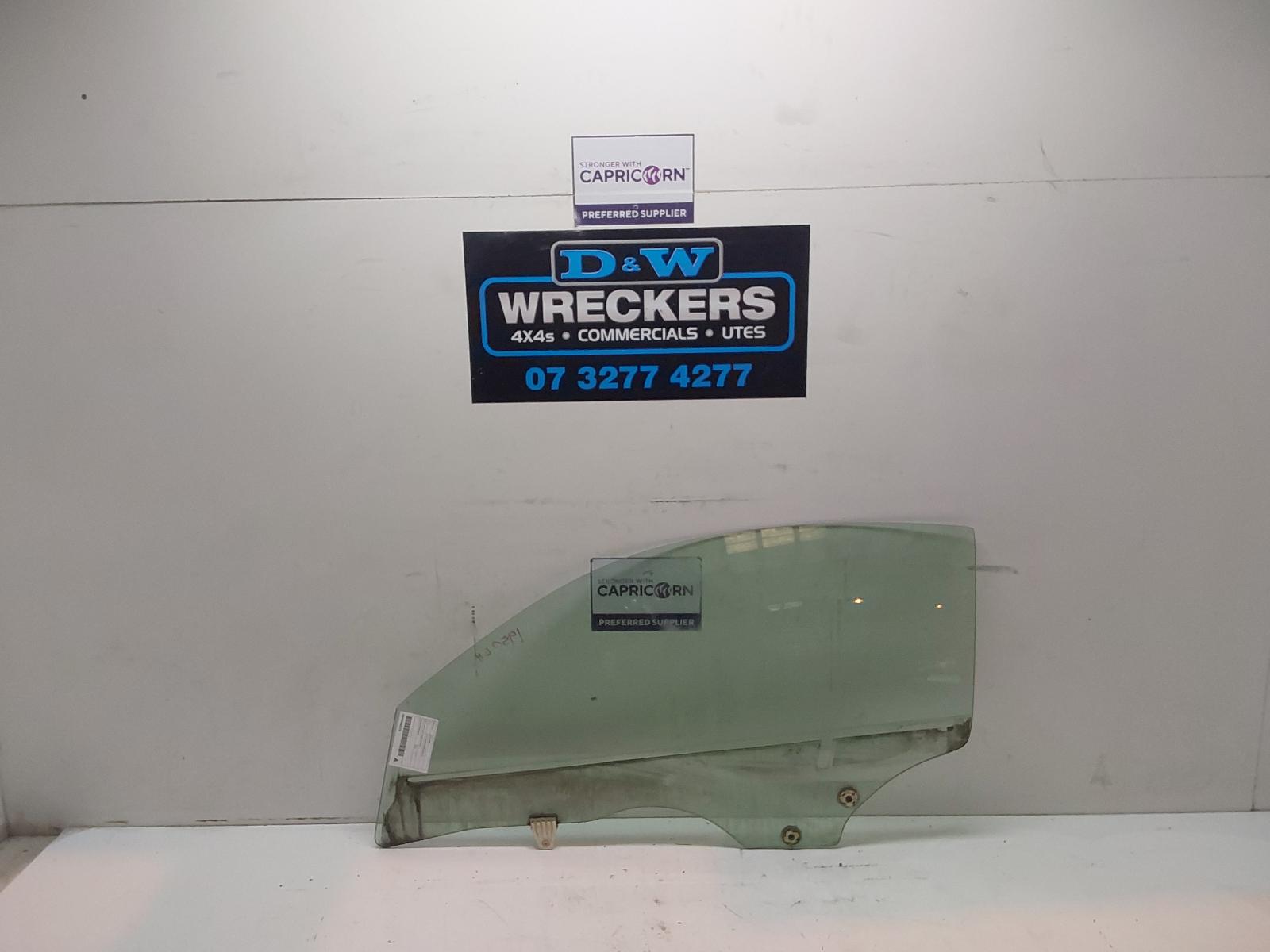 View Auto part Left Front Door Window Nissan Skyline 2003