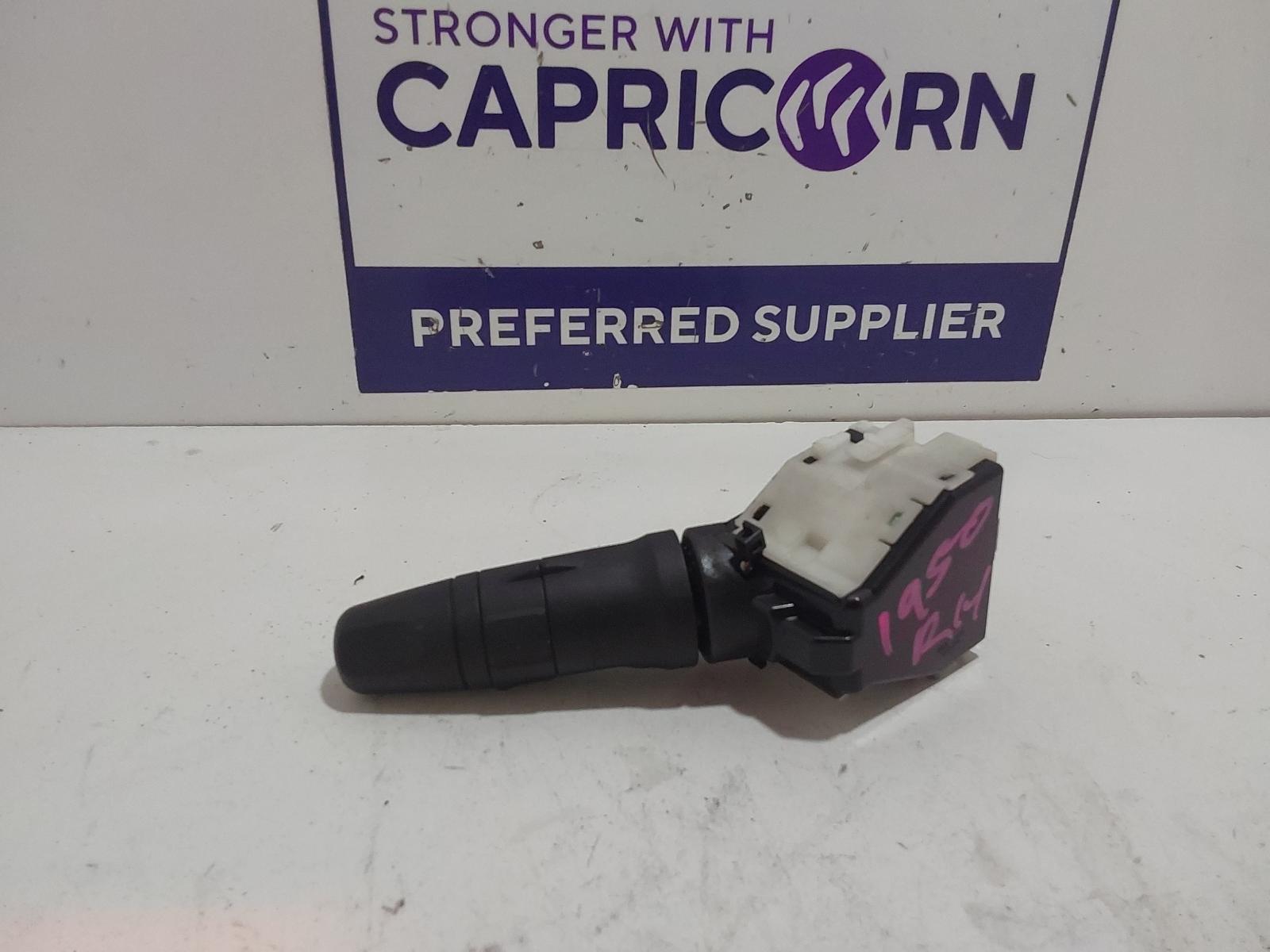 2003 Nissan Skyline Misc Switch/Relay View Auto part Misc Switch/Relay Nissan Skyline 2003