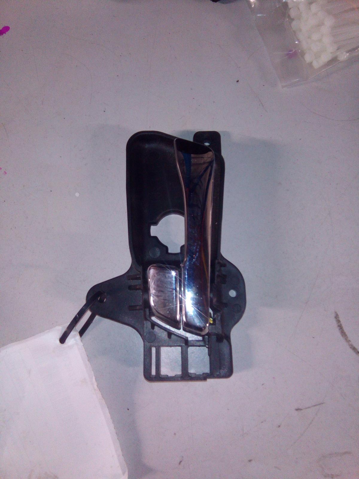 View Auto part Door Handle Hyundai I30 2010