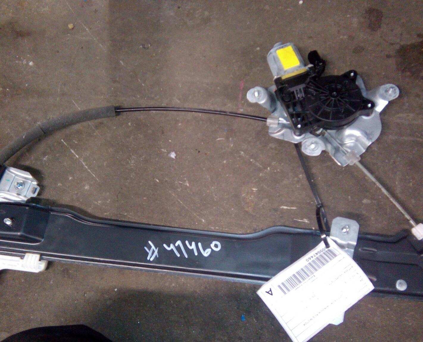 View Auto part Left Front Window Reg/Motor Ssangyong Tivoli 2016