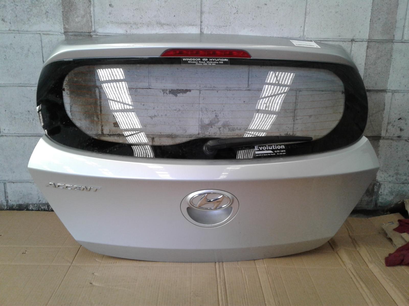 View Auto part Bootlid/Tailgate Hyundai Accent 2014