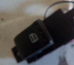 View Auto part Pwr Dr Wind Switch Ssangyong Korando 2014