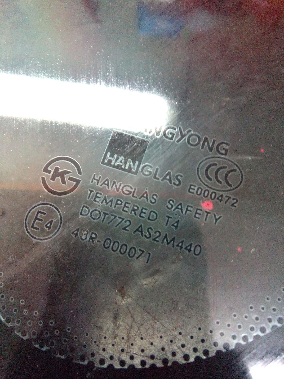 View Auto part Left Rear Side Glass Ssangyong Rexton 2006