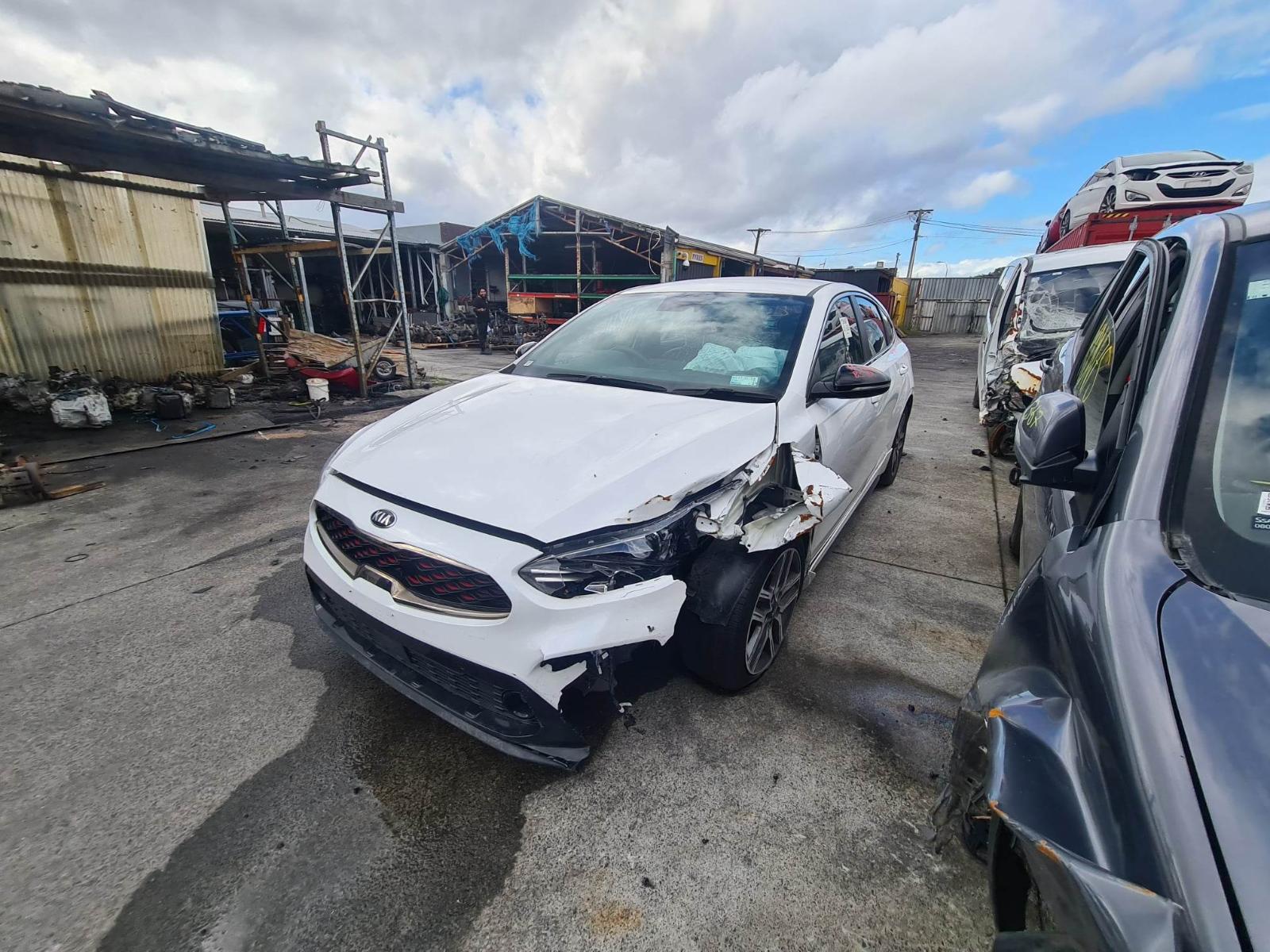 View Auto part Front Bumper Kia Cerato 2020