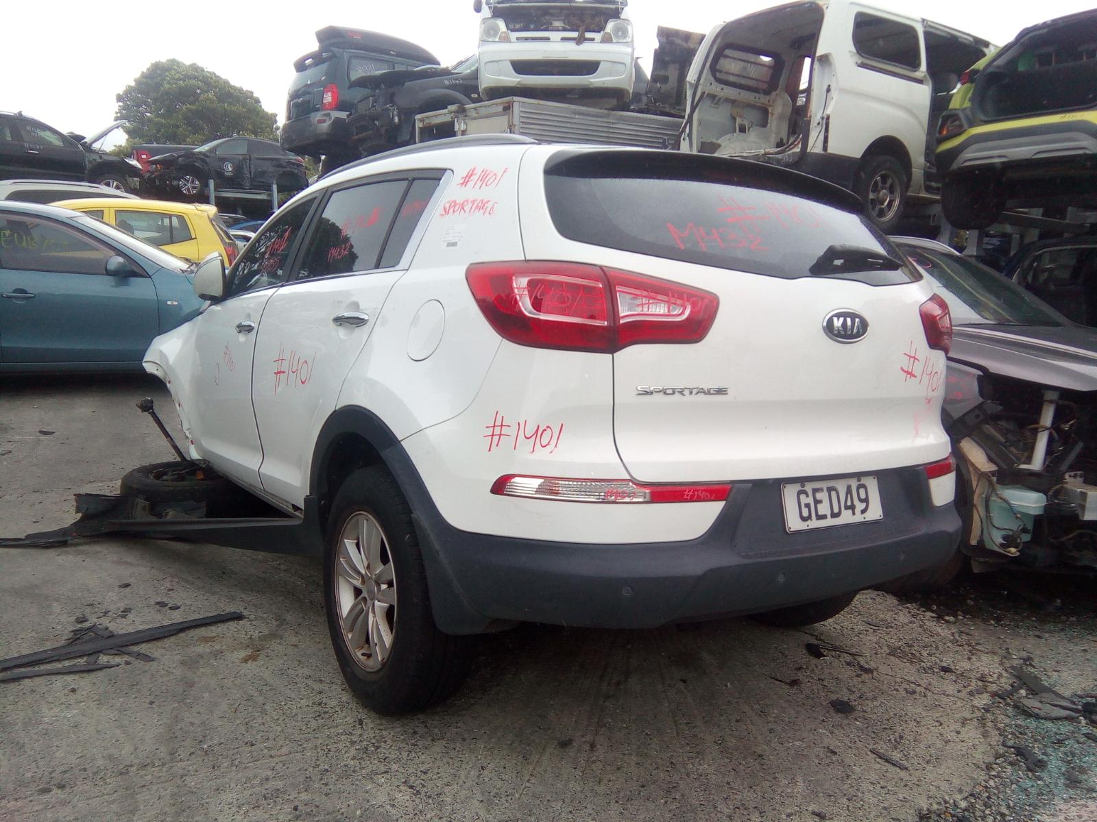 2011 Kia Sportage Door Handle View Auto part Door Handle Kia Sportage 2011