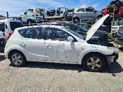 View Auto part Engine Hyundai I30 2010