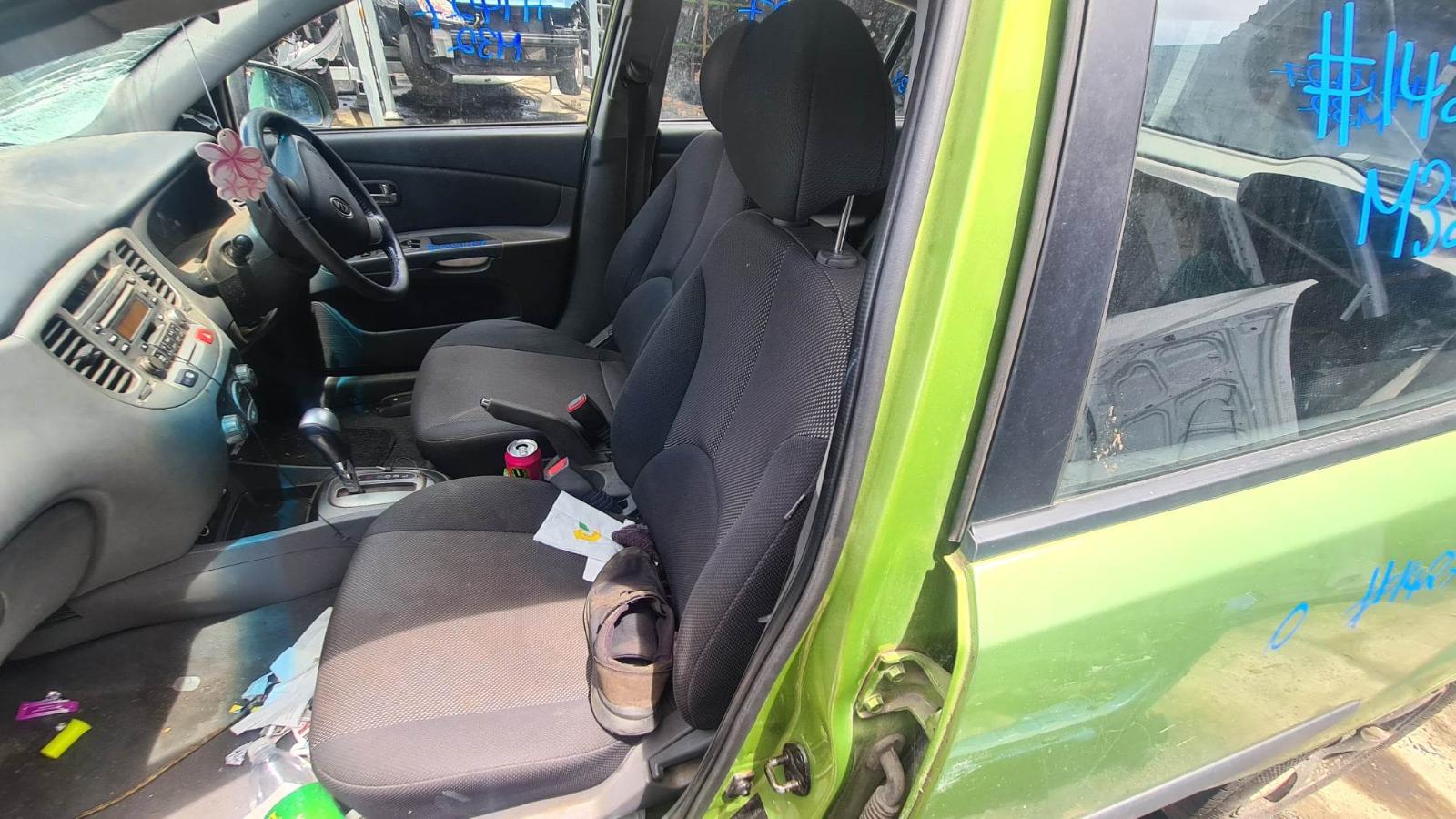 View Auto part Right Rear 1/4 Door Glass Kia Rio 2007