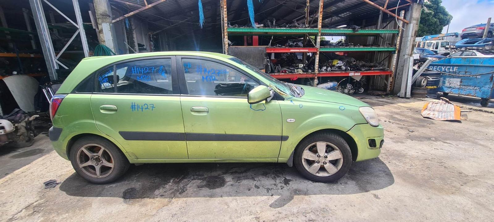 View Auto part Right Rear 1/4 Door Glass Kia Rio 2007
