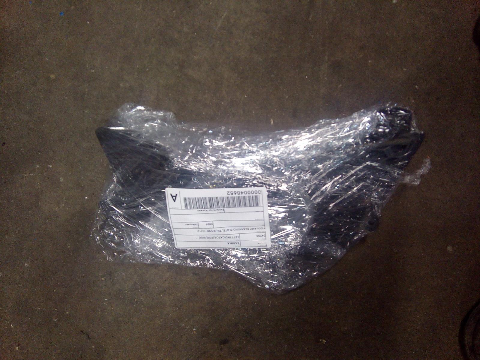 2009 Holden Barina Left Indicator/Fog/Side View Auto part Left Indicator/Fog/Side Holden Barina 2009