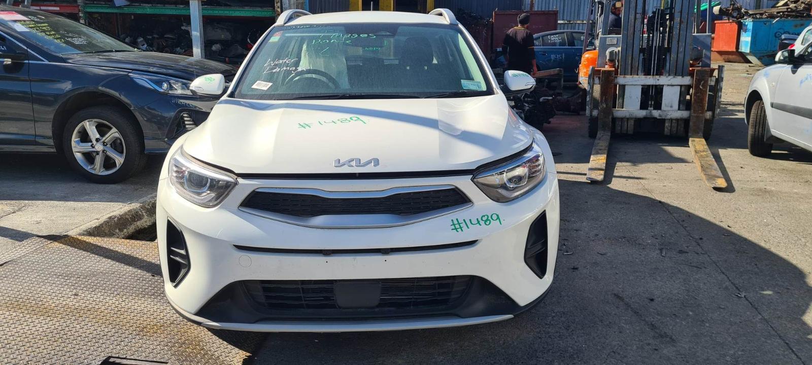 View Auto part Left Rear Door Window Kia Stonic 2022