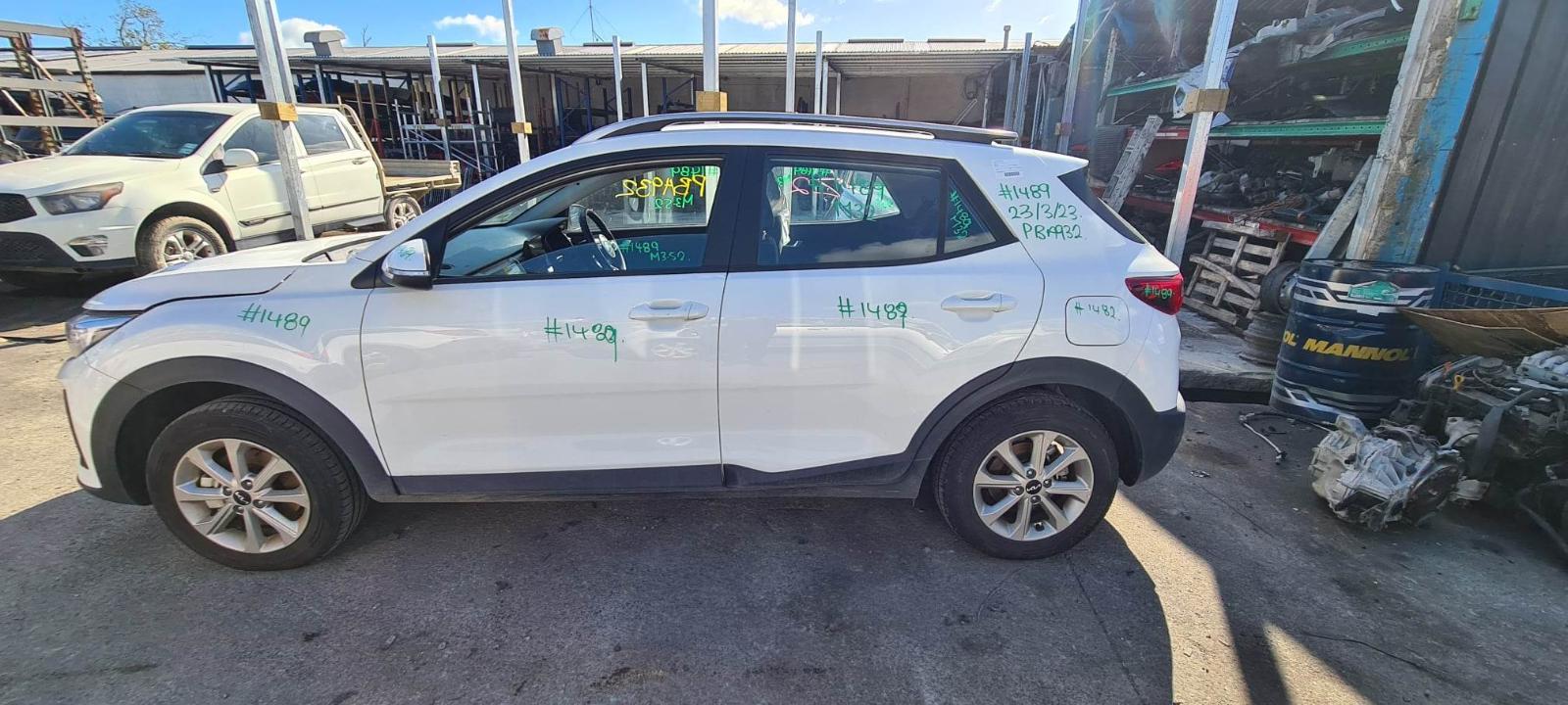 View Auto part Left Rear Door Window Kia Stonic 2022