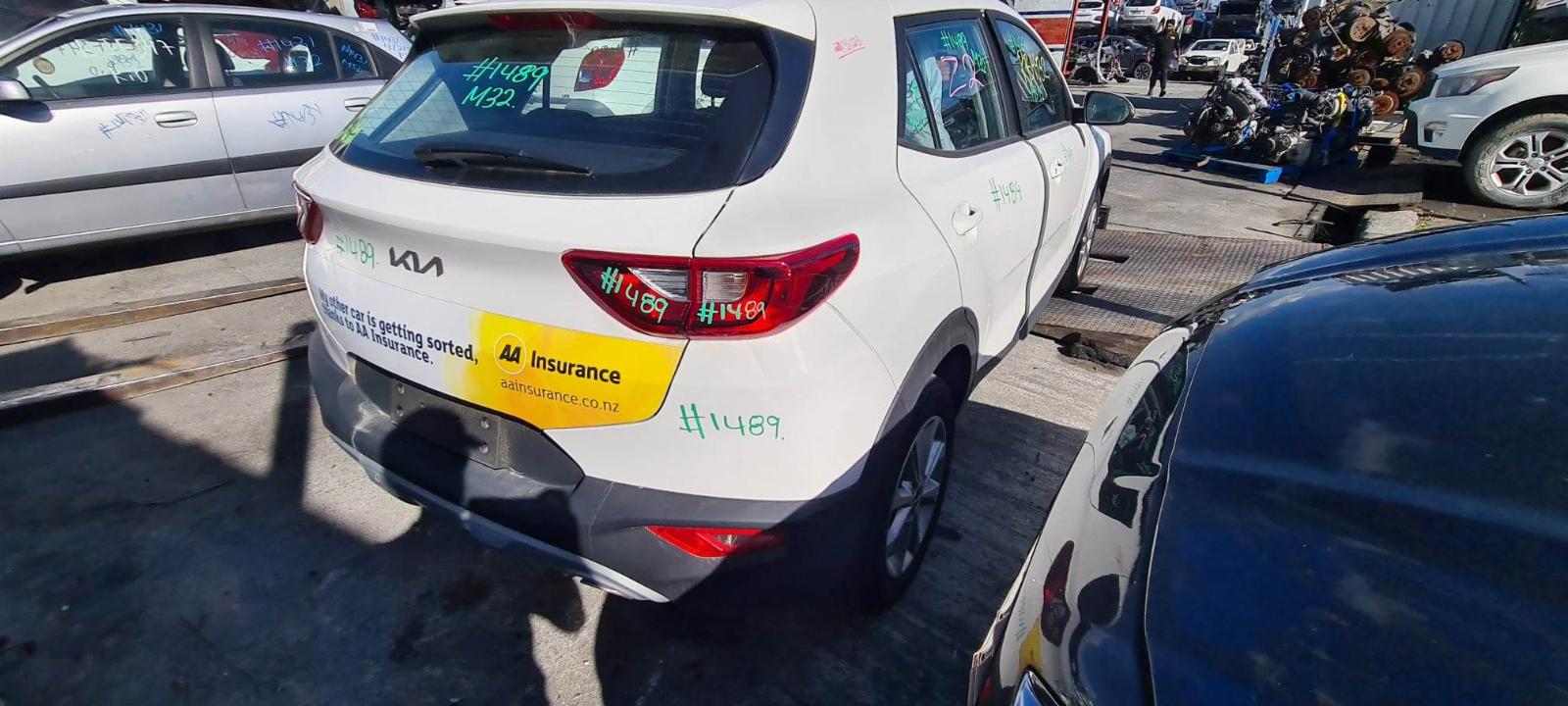 View Auto part Left Rear Door Window Kia Stonic 2022