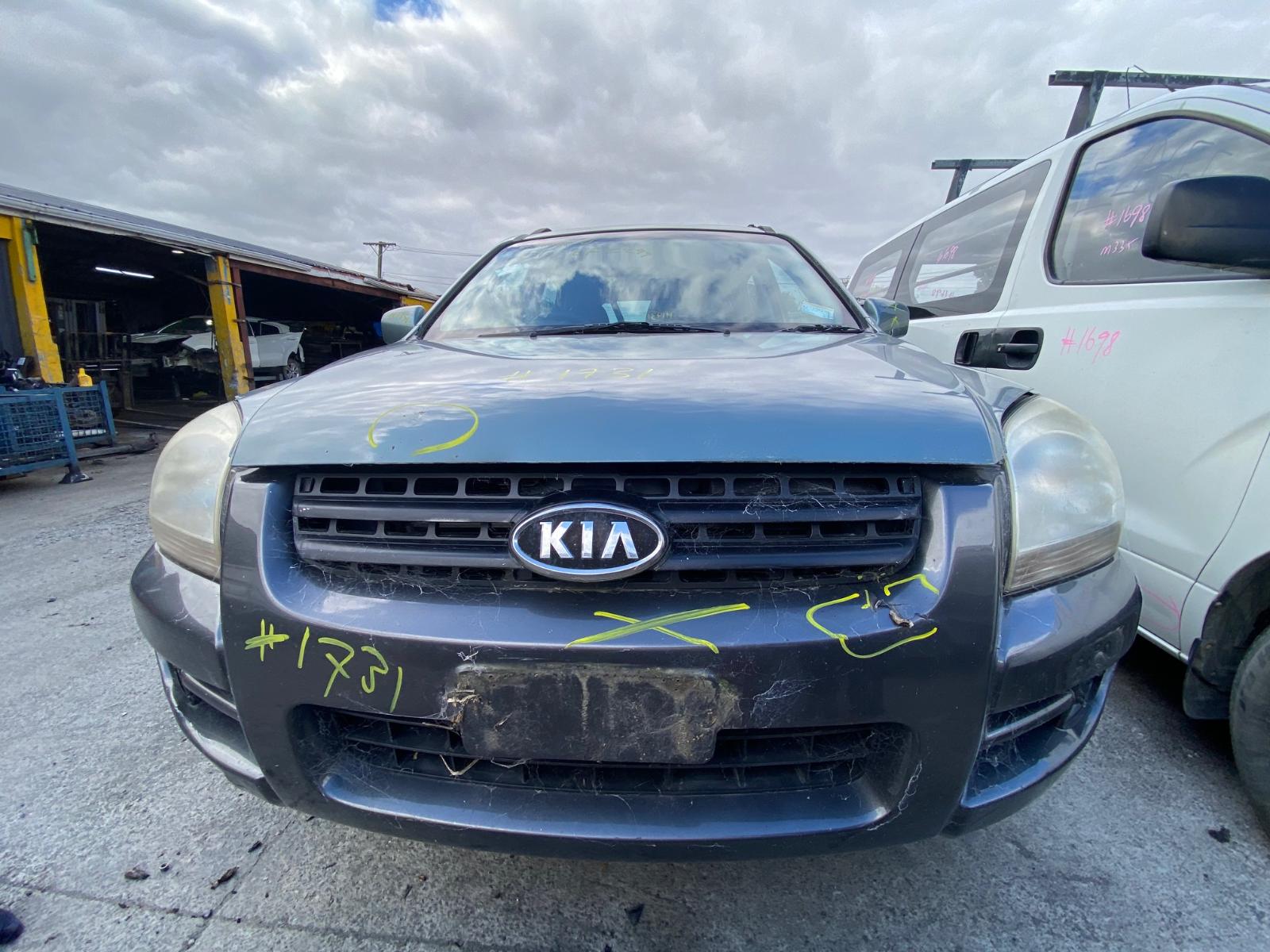 2007 Kia Sportage Alternator View Auto part Alternator Kia Sportage 2007