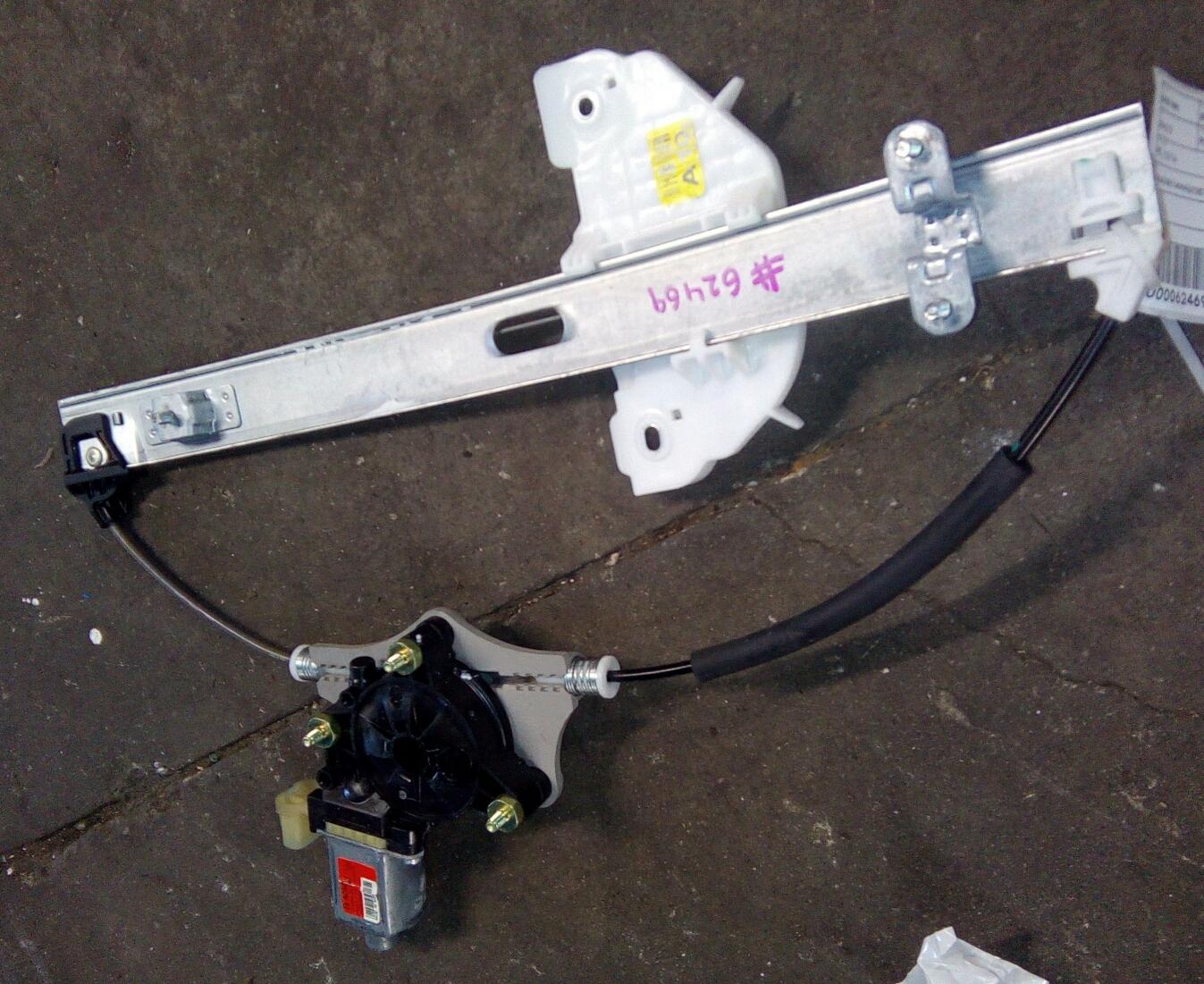 View Auto part Right Rear Wnd Reg/Motor Kia Rio 2018