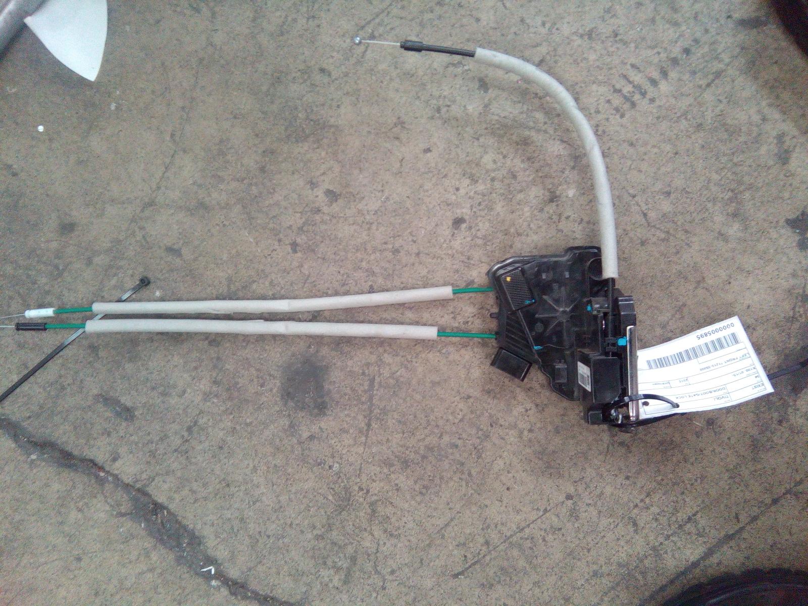 2015 Ssangyong Tivoli Door/Boot/Gate Lock View Auto part Door/Boot/Gate Lock Ssangyong Tivoli 2015