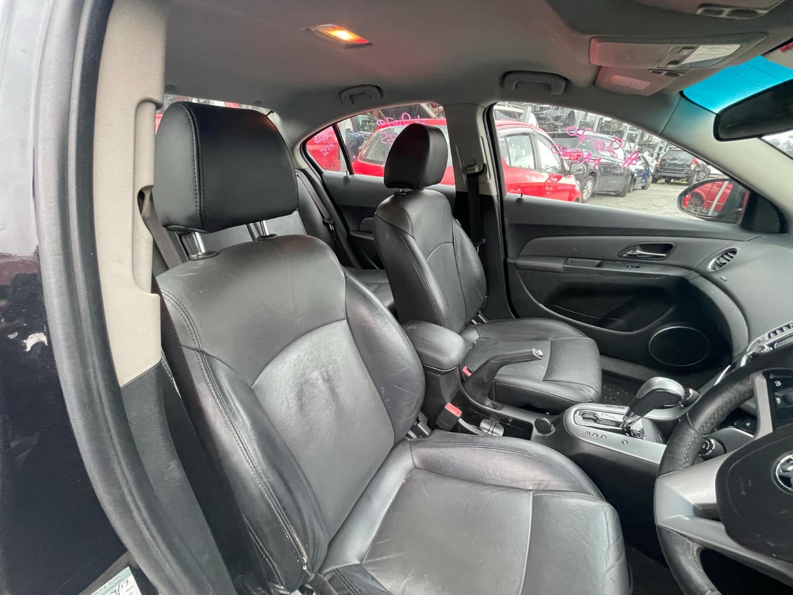2010 Holden Cruze Steering Column View Auto part Steering Column Holden Cruze 2010