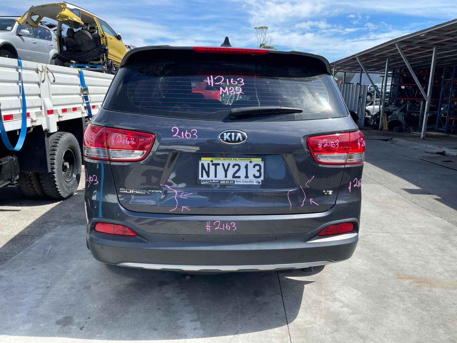 View Auto part Front Bumper Kia Sorento 2016