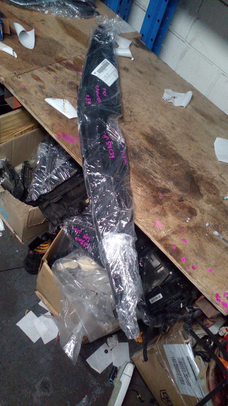 View Auto part Grille Hyundai I30 2015